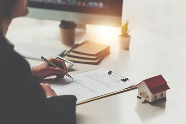 刚到英国怎么适应生活